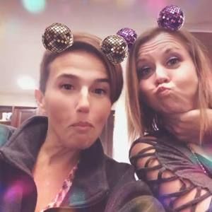 Meet your Posher, Kelly